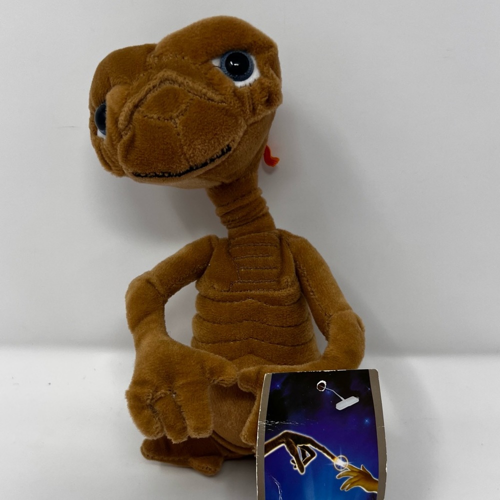 ET the Extra-terrestrial Plush 8 Inches With Tags Universal Studios Movie